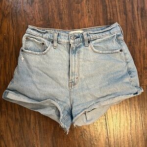 Abercrombie Curve Love Mom Shorts